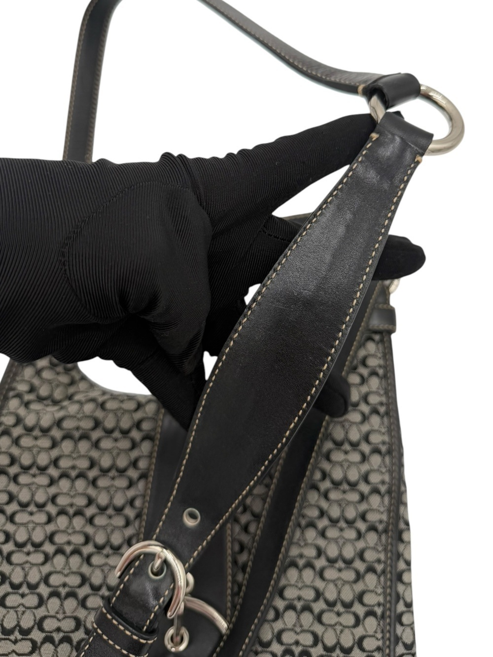 Vintage Y2K Coach Soho Signature Flap Bag Style 7072 Black Gray Jacquard - Picture 7 of 10